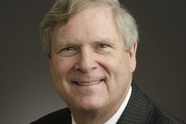Vilsack says Reynolds has historic opportunity with four-year term ahead